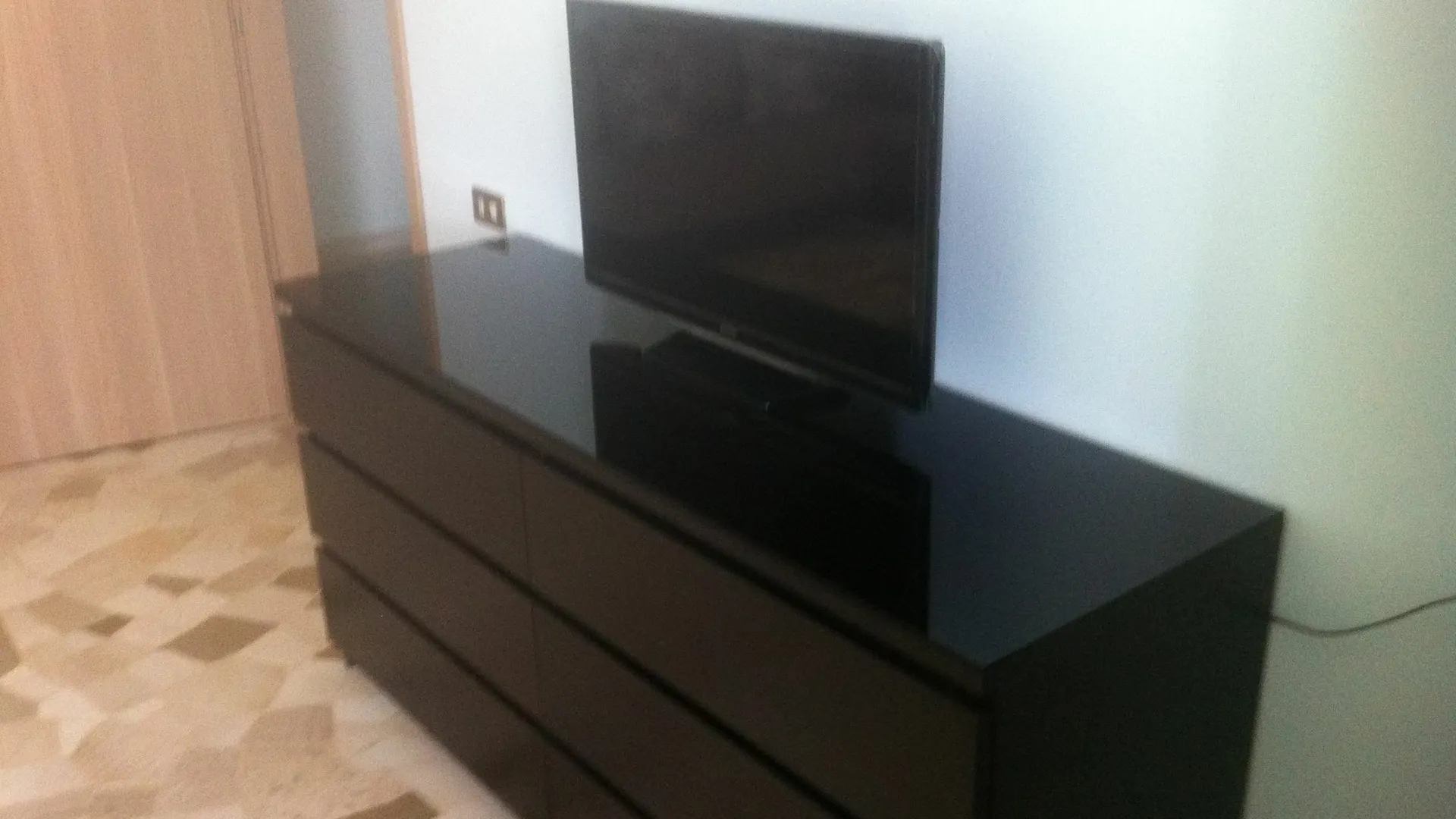 Nibre Apartment Milan Italy